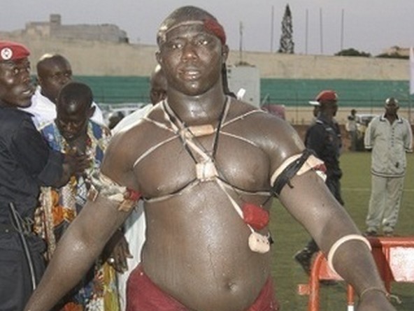 Elton / Reug Reug ficelé : Un choc à haut risque pour le mastodonte de Guédiawaye