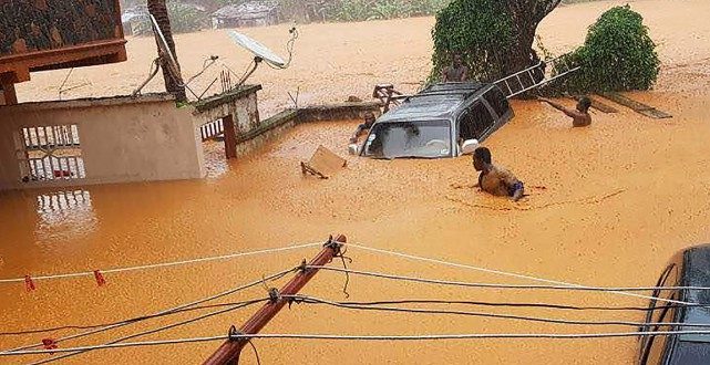 Sierra Leone: les images dramatiques des inondations qui ont fait plus de 300 morts à Freetown