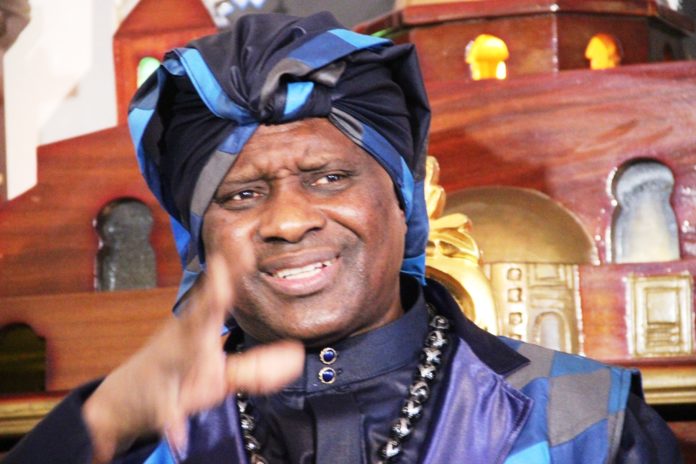 Interdit de tourner un clip dans la mosquée de Touba, Serigne Modou Kara s’explique:  »J ‘ai été mal compris… »