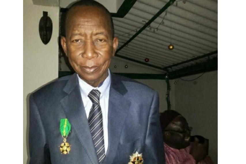Vidéo: L&rsquo;armée et la corporation ont rendu les honneurs à Amadou Mbaye Loum