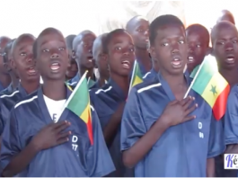 Voici: regardez comment ces enfants sensibilisent les parents