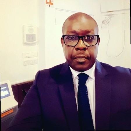 Covid-19: Les fonds d&rsquo;aide sont là, mais le consul de Paris a refusé de nous associer à sa gestion », Abdourahmane Wade Alifsi