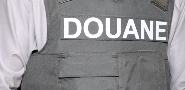 Vol des armes de la douane : Le voleur indique au commandant le lieu de…