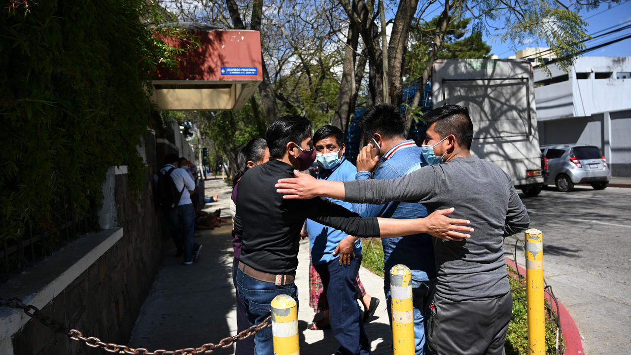 Massacre de migrants au Mexique: 12 policiers arrêtés, soupçonnés de participation à la tuerie