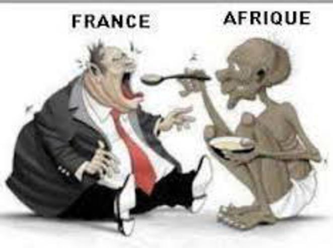 Politique France-Afrique : Voici les insultes du président français « Emmanuel Macron veut redéfinir les fondamentaux » (Achille Mbembe)
