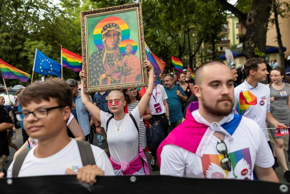 Pologne: trois militantes LGBT acquittées dans une affaire «d&rsquo;offense» à la Vierge Marie