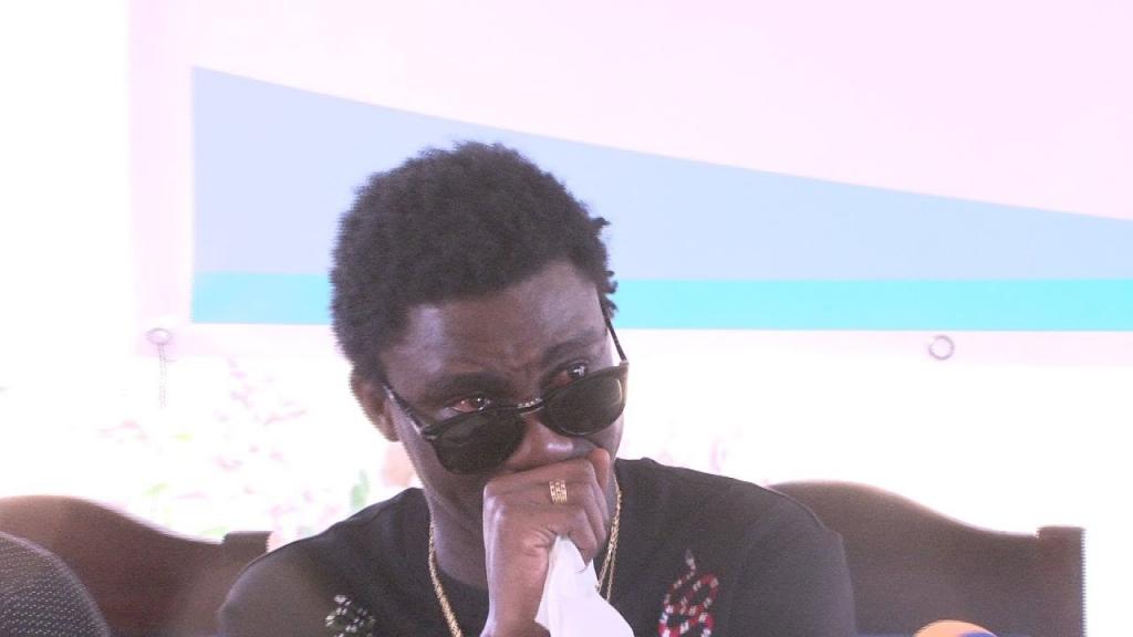 Nécrologie : Suite au décès de son père de Thione Seck , Waly Seck envoie un message aux sénégalais