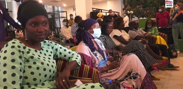 Visite à la DER/FJ : Les jeunes entrepreneurs sénégalais ventent leurs œuvres aux européens