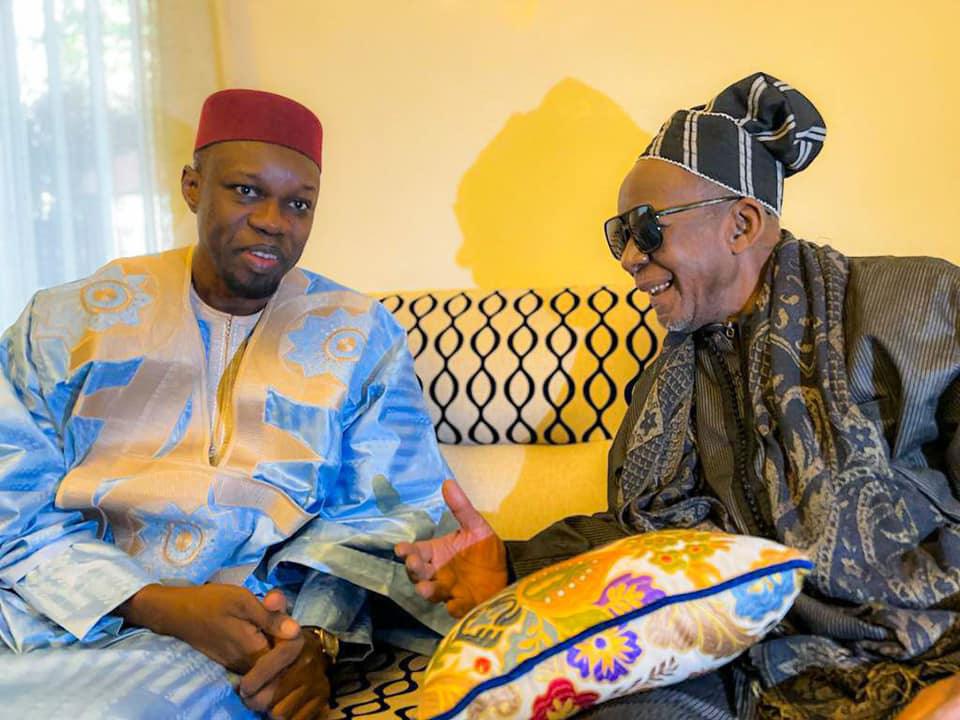 En visite à Dakar: Cheikh Mahi Niasse, le Khalife général de Médina Baye a reçu Ousmane Sonko