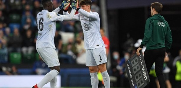 Remplacement de Mendy en finale de la Carabao Cup : Une décision qui passe mal en Grande-Bretagne