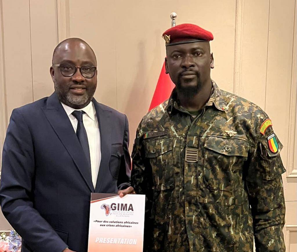Guinée : Le Colonel Mamady Doumbouya reçoit le Président du GIMA, El Hadji Malick Mbaye