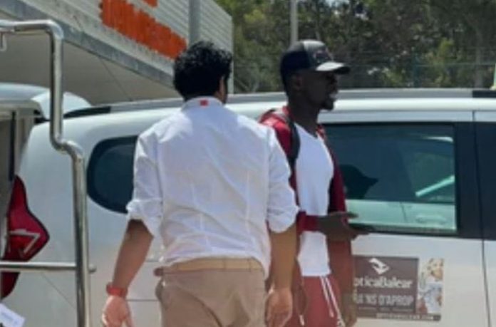 Sadio Mané vient d’atterrir à l’aéroport de Munich