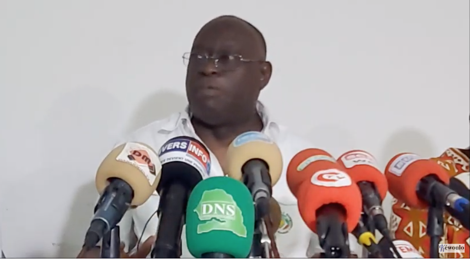 Urgent: Suivez en direct la conférence de la presse de Me El Hadji  Diouf…..