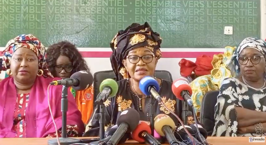 Urgent: Les femmes leaders de Yewi Askan Wi et Wallu Sénégal en conférence de presse….