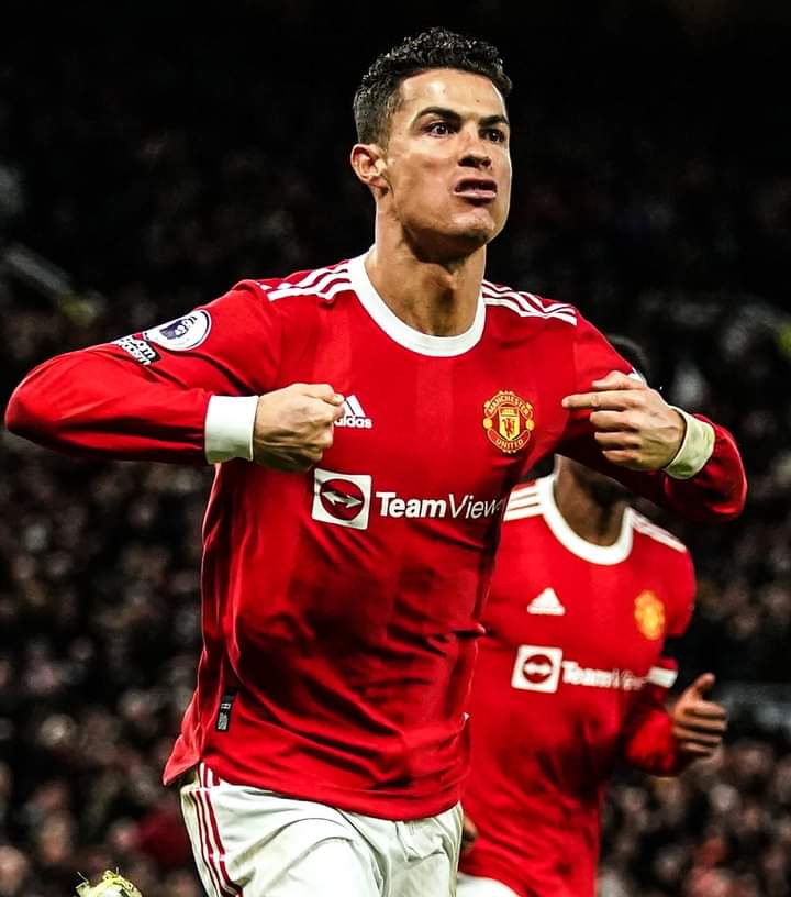 Cristiano Ronaldo dévoile la date de sa retraite…..
