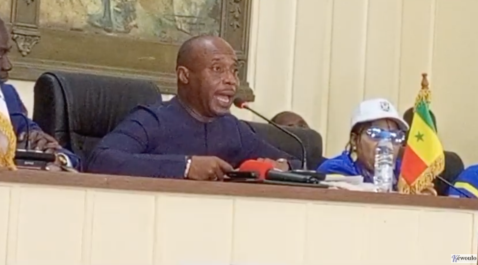 Urgent: Suivez en direct de l&rsquo;hôtel de ville de Dakar la journée des subventions….