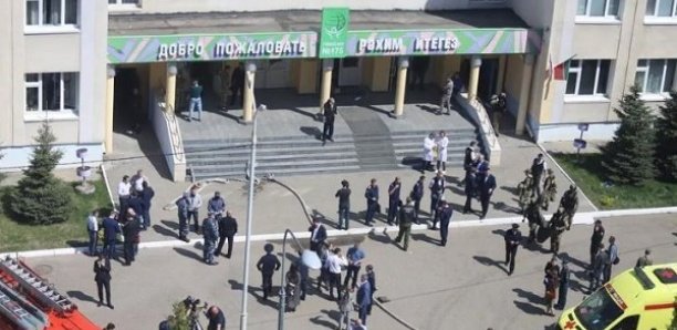 Fusillade dans une école russe: au moins 13 morts dont 7 enfants (nouveau bilan)