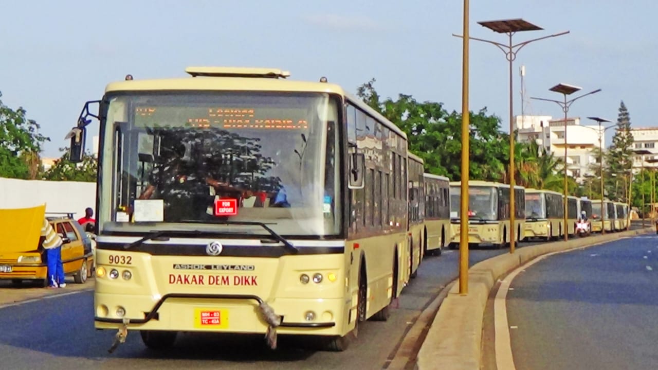 La gestion du Directeur Général de Dakar Dem Dik encore décriée par le personnel syndicale de la boîte