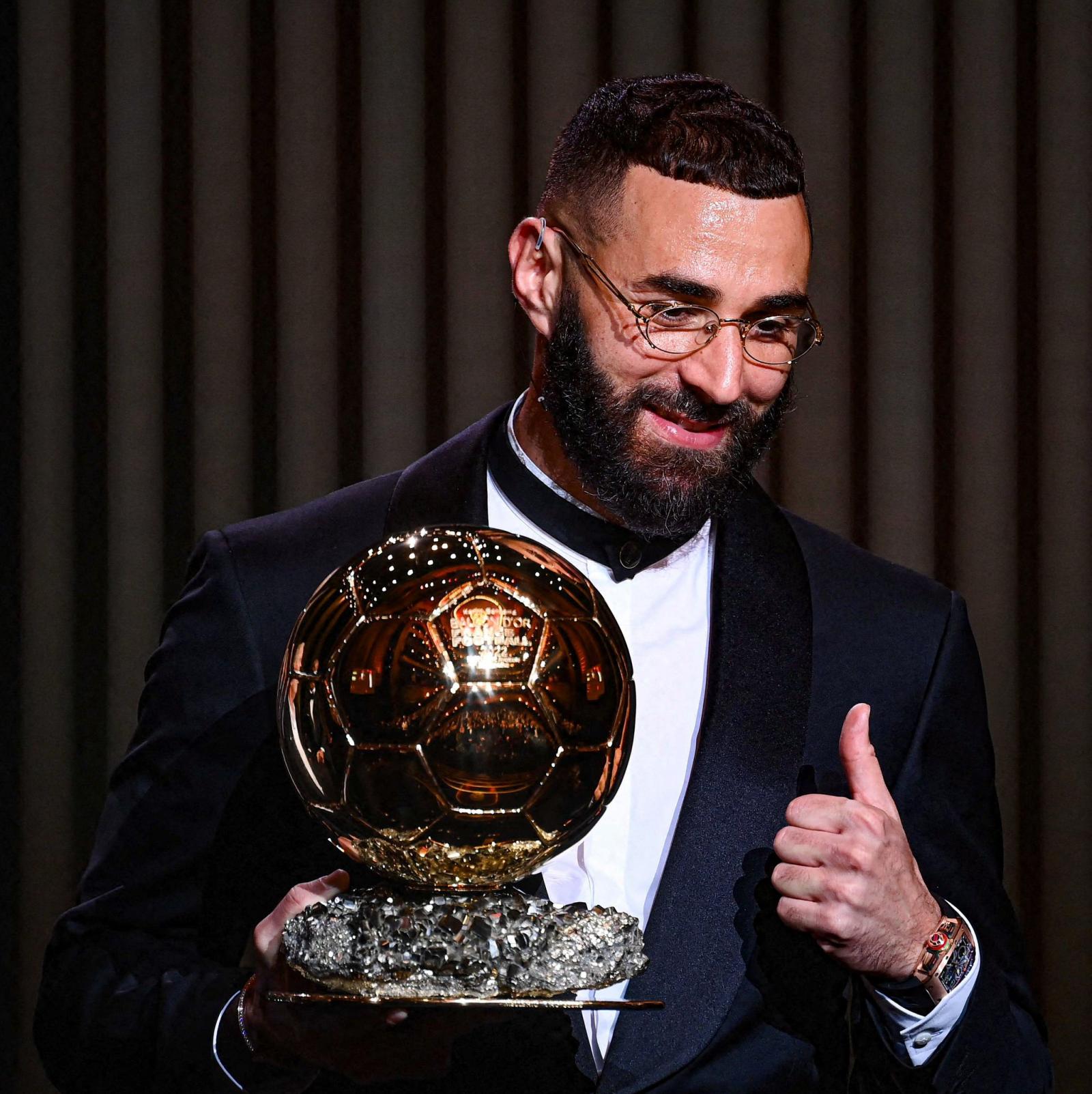 Ballon d&rsquo;Or 2022 : Karim Benzema recevra une récompense……