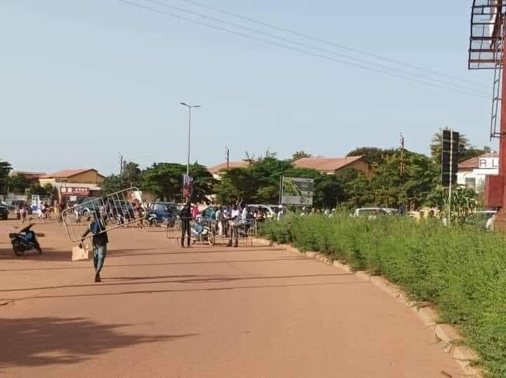 Burkina Faso:  Des manifestants hostiles à la venue de la mission de la CEDEAO au Burkina