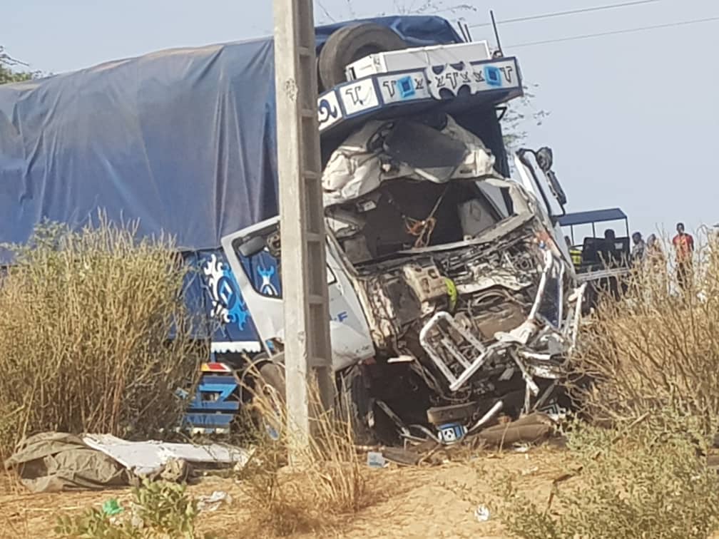Voici les images de l&rsquo;accident : le bilan s&rsquo;alourdit à 20 morts