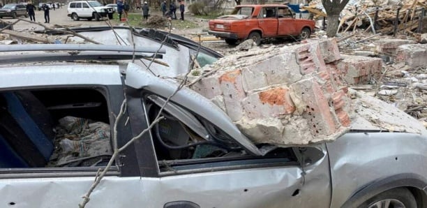 Ukraine : deux morts et 29 blessés dans un bombardement à Sloviansk