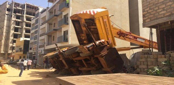 Sicap Liberté 3: une grue s’écrase sur une maison où deux enfants dormaient….