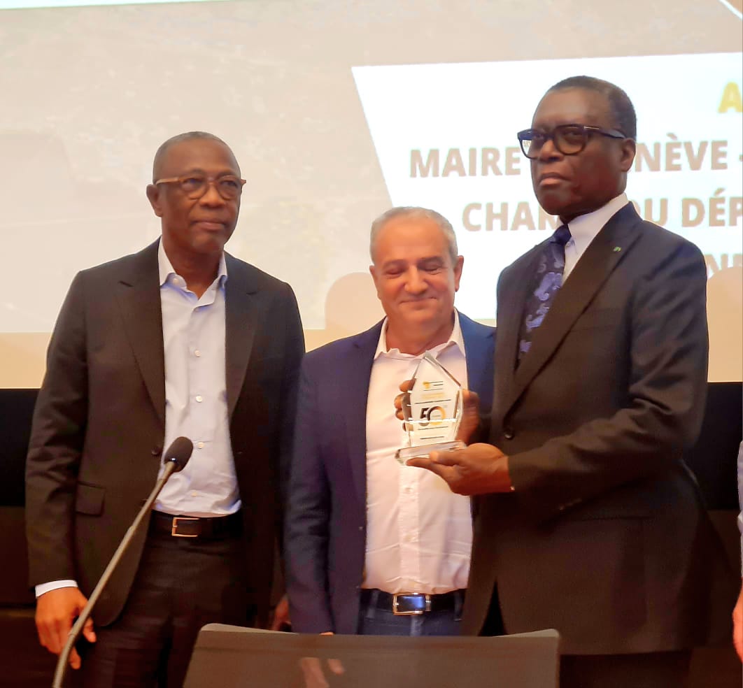 Gingembre Littéraire à l&rsquo;université de Genève: Pierre Goudiaby ATEPA honoré pour les 50 ans de sa carrière 