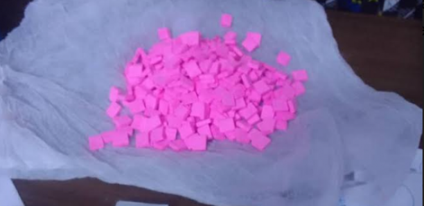 Kédougou : un vieux de 70 ans et son épouse de 68 ans arrêtés en possession de 326 comprimés de «drogue des kamikazes»