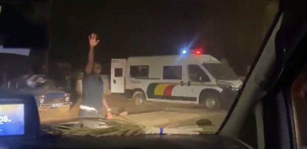Le convoi de Khalifa Sall à nouveau bloqué à Matam