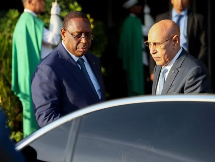 Mauritanie : Les présidents Macky Sall et Ould El Ghazaouani ont discuté du « partage du champ gazier GTA »