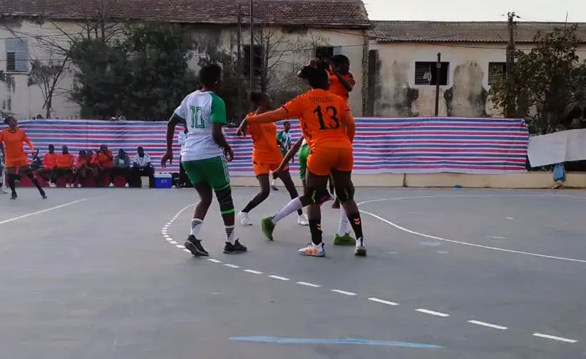 Handball national féminin – J1 retard : Toubacouta HBC bat (24-22) UGB et empoche son 2ᵉ 3 points en championnat