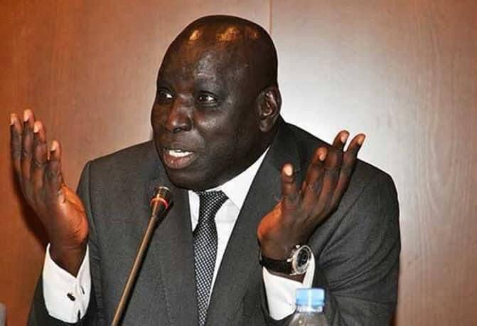 Le Dirpub du journal le Quotidien convoqué à la Sr : Madiambal Diagne écourte son voyage à l&rsquo;étranger