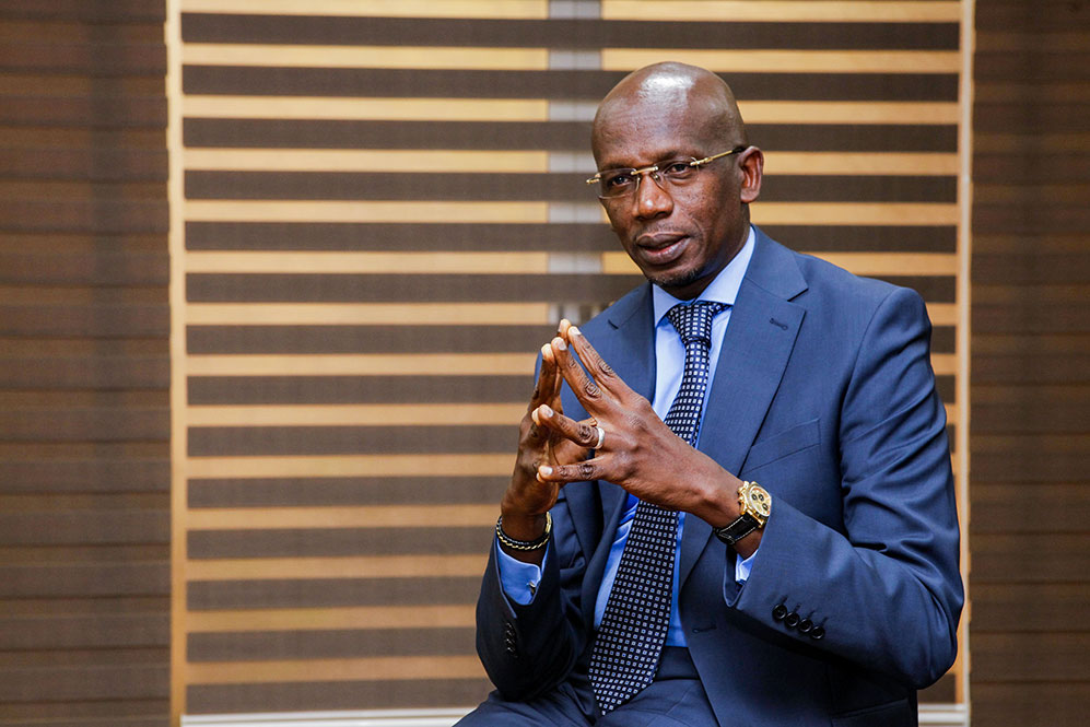 Tentative de Déstabilisation du Pays: Lansana G. Sakho accuse Macron…