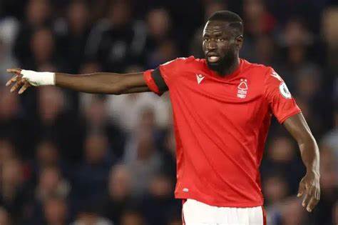 Premier League : Nottingham Forest annonce le départ de Cheikhou Kouyaté