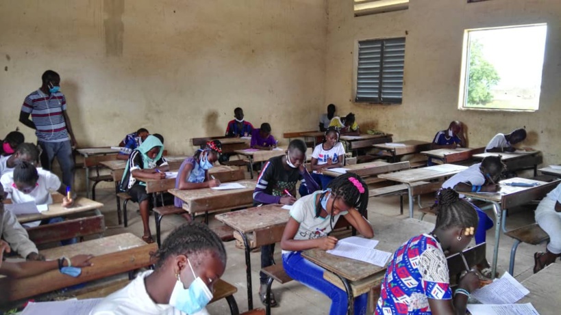 CFEE et entrée en 6éme : « aucun élève n’a raté son examen pour défaut de pièce d’état civil cette année », exprime le ministre Moussa Balla Fofana