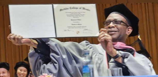 Alassane Samba Diop prend la défense de Youssou Ndour face à ses détracteurs