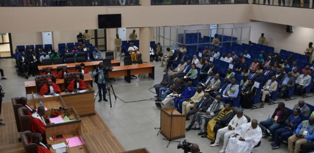 Massacre de 2009 en Guinée: Dadis Camara déclaré coupable de…
