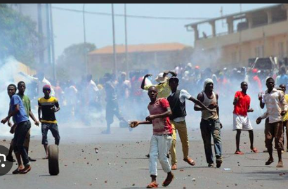 Affaire des affrontements à Médina Gounass : Le tribunal de Kolda relaxe les 46 mineurs de…