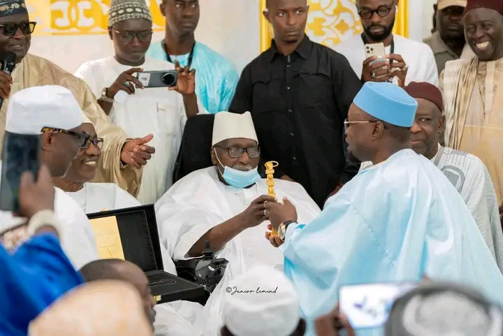 Tivaouane : La clé de la Grande Mosquée remise au Khalife général des Tidjanes
