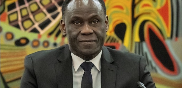 Le Ministère de la Justice Ousmane Diagne annonce l&rsquo;annulation de son face-à-face avec les médias