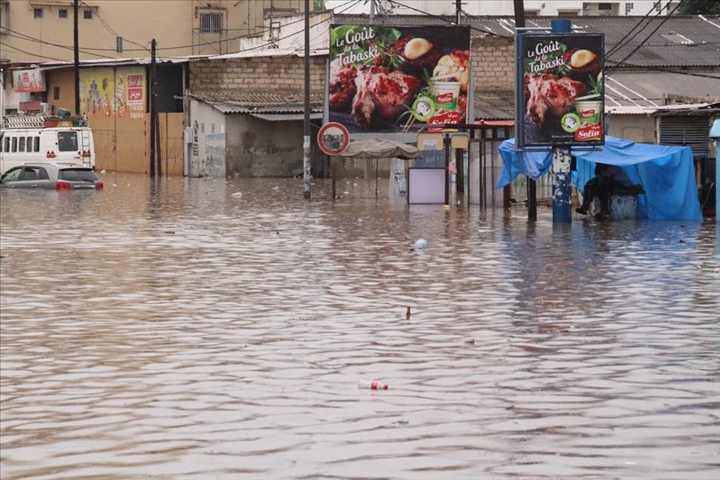 Hivernage 2024 :Les pluies diluviennes ont plongé Dakar sous les eaux