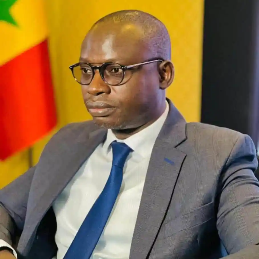 Contribution : Rentrée scolaire avez-vous dit ? À quand la rentrée civique? (Par Habib Léon Ndiaye)