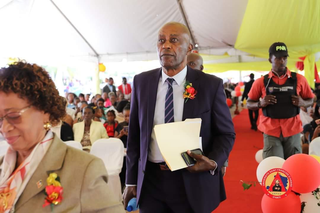 Opinion: De Haïti, la classe politique salue la brillante victoire de Pastef et félicite le Pr Bassirou Diomaye Faye