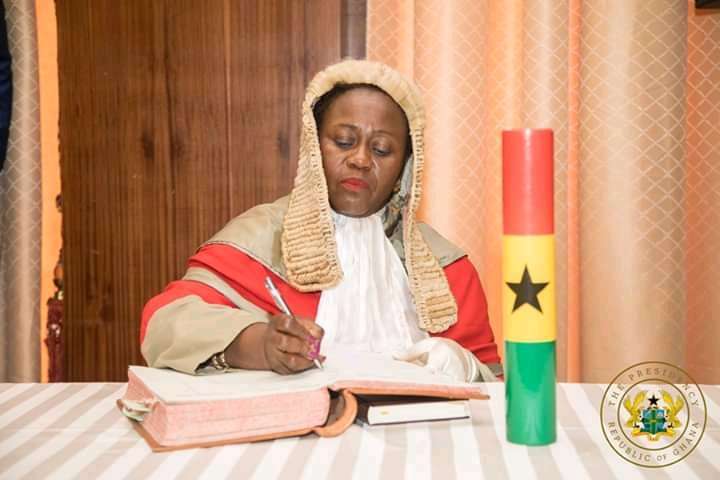 Ghana : suspension de la juge en chef, une première dans l&rsquo;histoire du pays