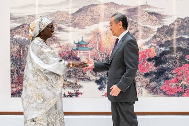 Visite préparatoire : la ministre Yassine Fall en Chine avant l’arrivée du PM Ousmane Sonko