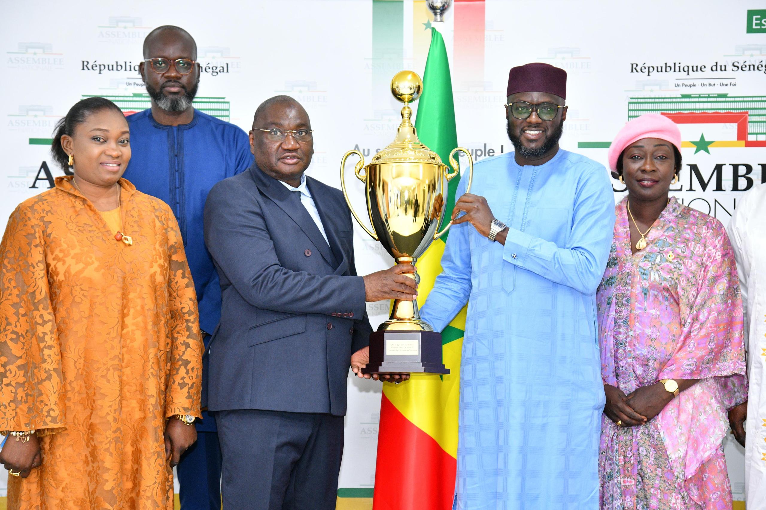 Trophée de l’Assemblée Nationale : Le Basketball Féminin à l’Honneur avant la Finale DUC–ASC Ville de Dakar