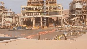 Eramet Grande Côte ouvre ses portes à la presse et défend son modèle face aux contestations