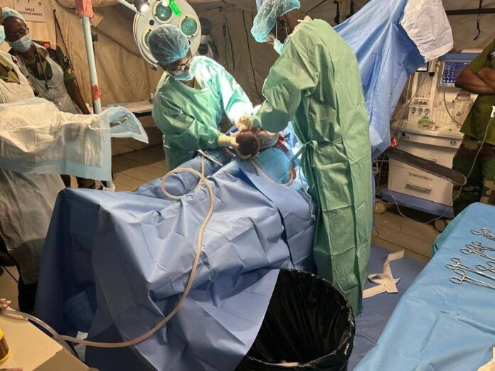 Médina Yoro Foulah : Première césarienne réussie à l’Hôpital Militaire de Campagne