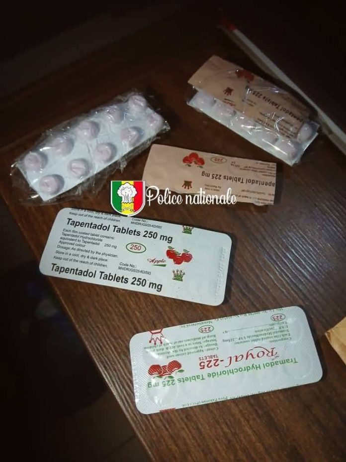 Dakar : deux étrangers arrêtés avec 100 comprimés de Tramadol